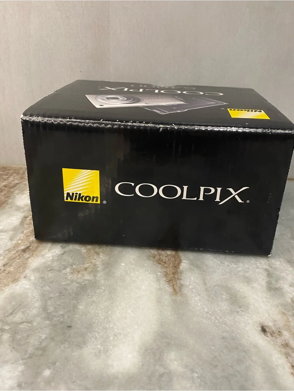 Nikon Coolpix S4000 12MP Silver VTG CCD Touch Screen Camera Box Bundle Tested